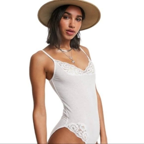FREE PEOPLE Side of Sass Lace-Trim Cotton Bodysuit - White NWT - Picture 5 of 7